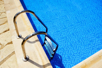 Détection de fuites sur piscine